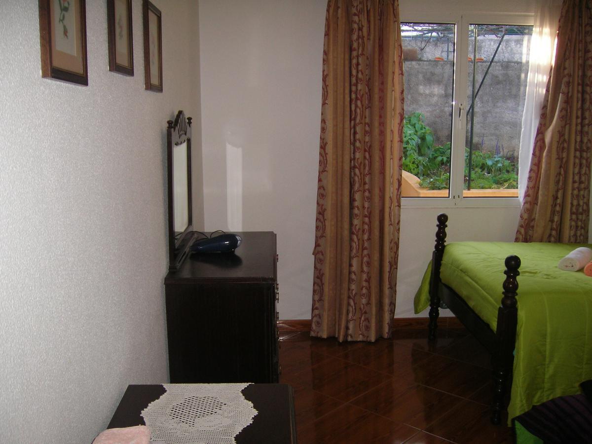 Residencia Ana Piso Um 1 Hotell Santa Cruz  Eksteriør bilde