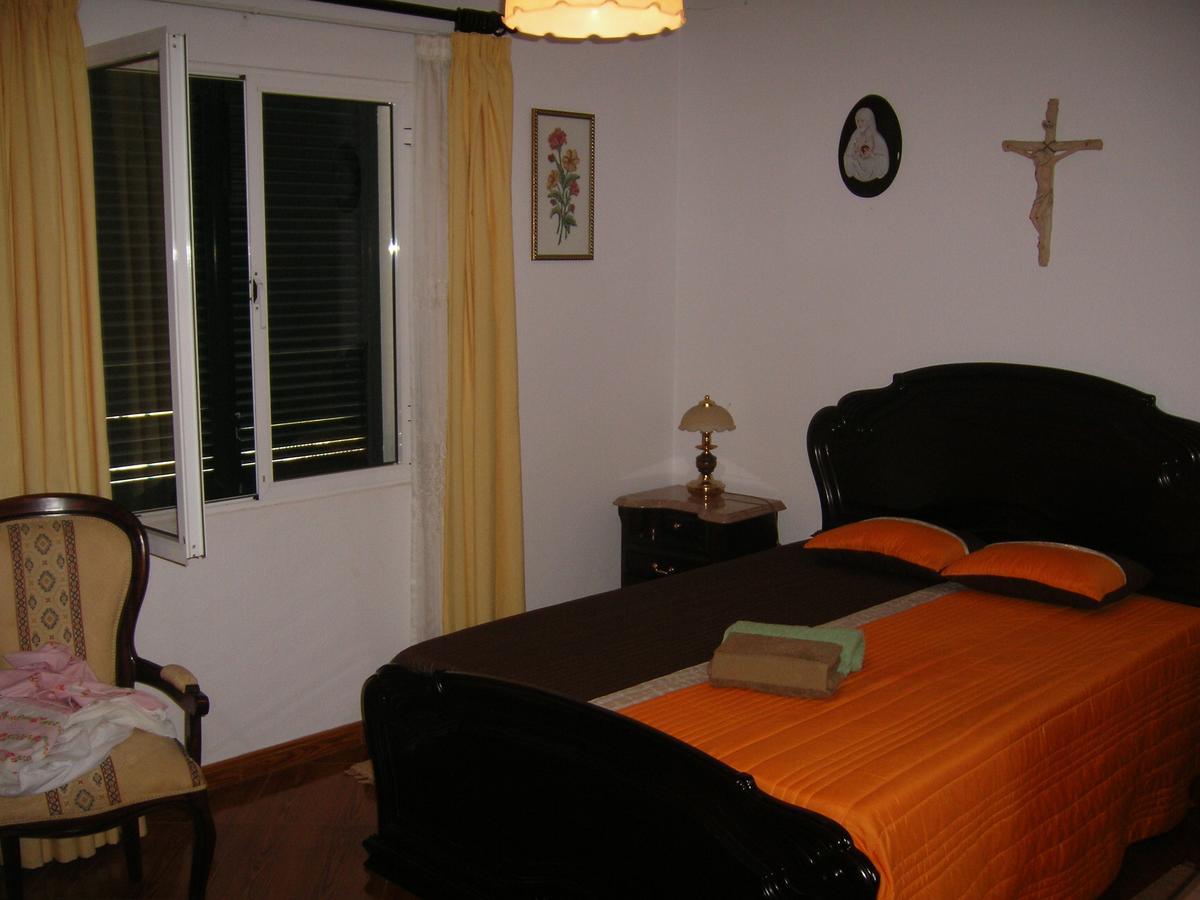 Residencia Ana Piso Um 1 Hotell Santa Cruz  Eksteriør bilde